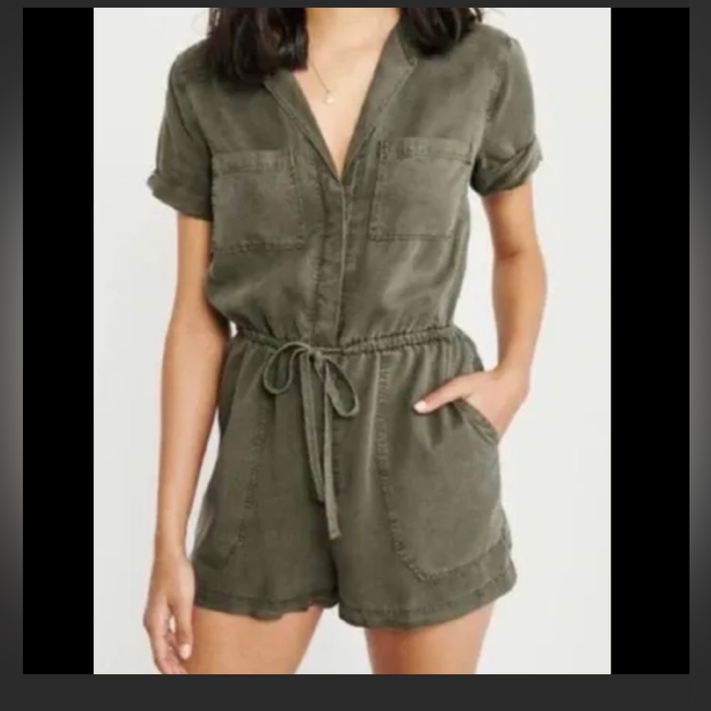 Abercrombie Romper XS
